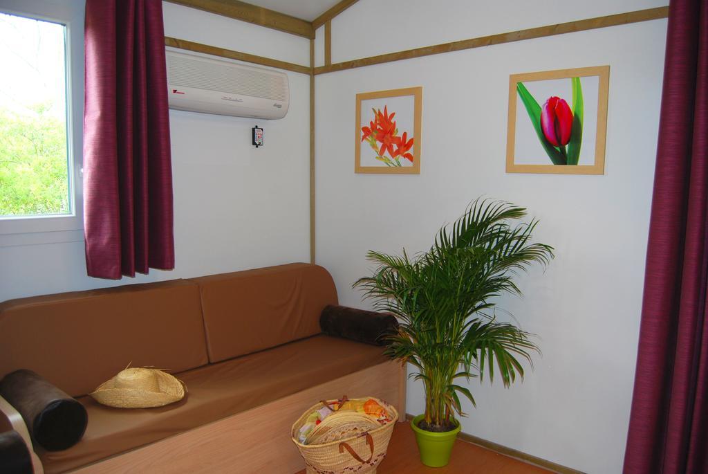 Lagrange Grand Bleu Vacances – Résidence Port Lalande Castelmoron-sur-Lot Esterno foto