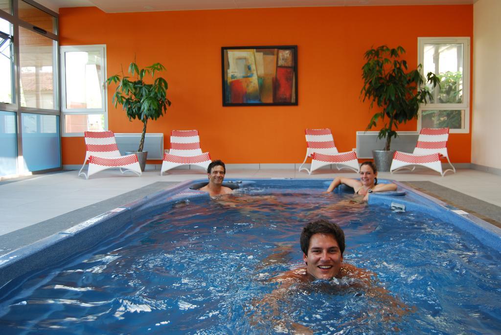 Lagrange Grand Bleu Vacances – Résidence Port Lalande Castelmoron-sur-Lot Esterno foto