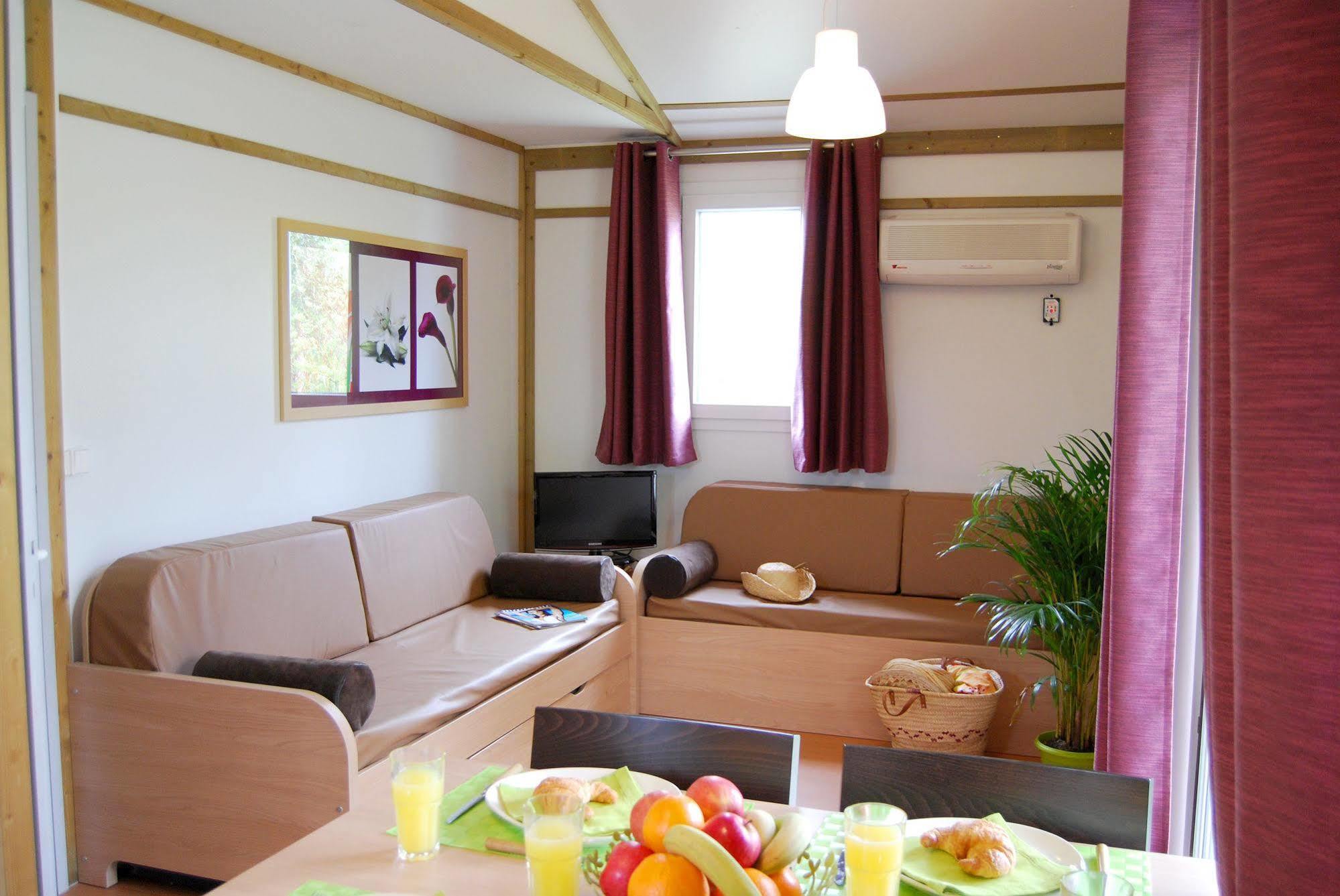 Lagrange Grand Bleu Vacances – Résidence Port Lalande Castelmoron-sur-Lot Esterno foto